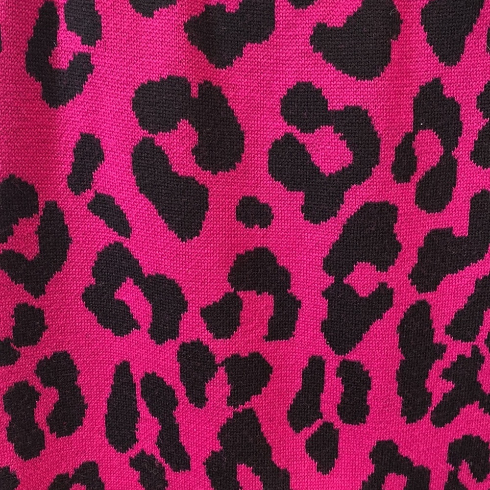 St. John Pink Black Rare Knits Leopard Print Separates Pencil Skirt Size 8 - Picture 2 of 5